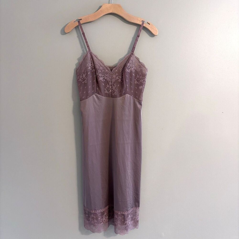 VTG Vanity Fair Mocha Brown Nylon Lace Trim Nightgown Camisole Slip Dress 32L